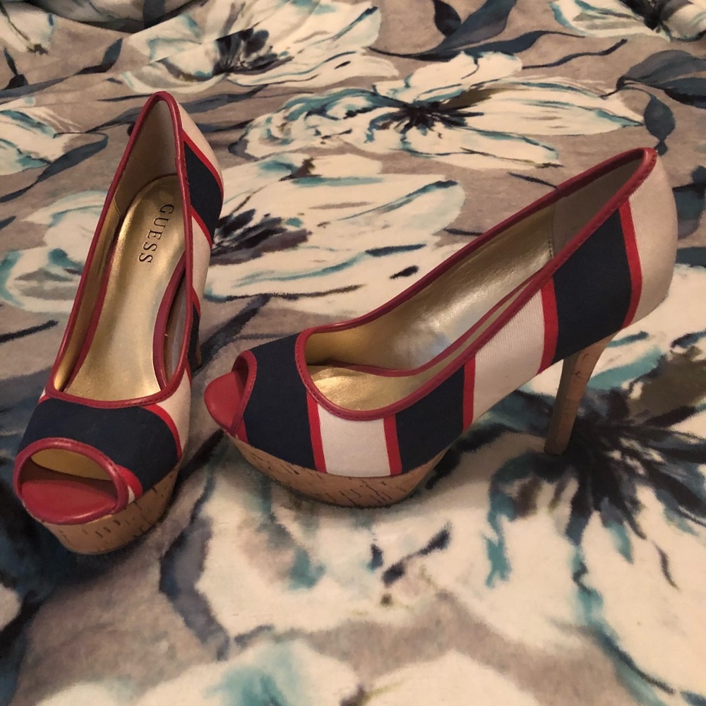 Nautical Guess pumps